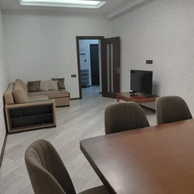 In Baku 90.0 m² apartment is for rent - Image 4
