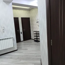 In Baku 90.0 m² apartment is for rent - Image 5