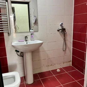 In Khirdalan 78.0 m² apartment is for rent - Image 6