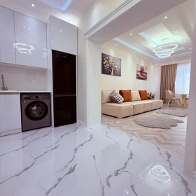 In Baku 68.0 m² apartment is for rent - Image 3