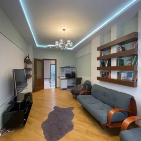 In Baku 156.0 m² apartment is for sale - Image 4