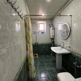 In Ganja 80.0 m² apartment is for sale - Image 2