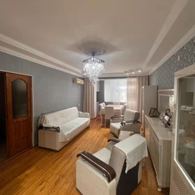 In Ganja 80.0 m² apartment is for sale - Image 4