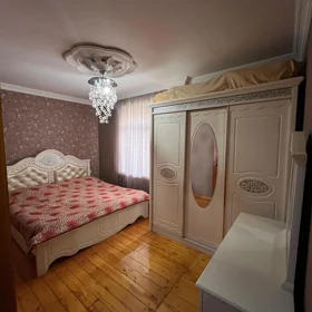 In Ganja 80.0 m² apartment is for sale - Image 9