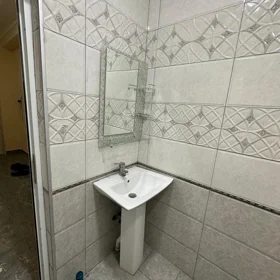 In Khirdalan 62.0 m² apartment is for rent - Image 9