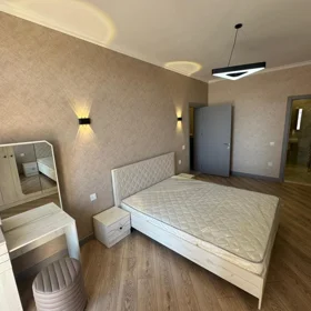 In Binəqədi rayonu 130.0 m² apartment is for rent - Image 9