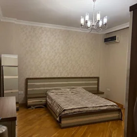 In Baku 150.0 m² apartment is for rent - Image 4