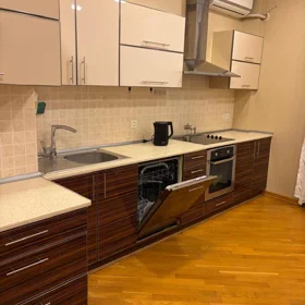 In Baku 150.0 m² apartment is for rent - Image 7