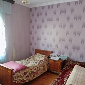 In nan 120.0 m² house with 3.0 rooms is for rent - Image 2