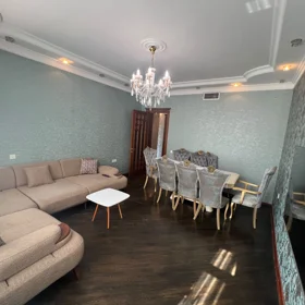 In Baku 130.0 m² apartment is for rent - Image 4