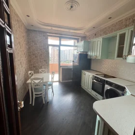 In Baku 130.0 m² apartment is for rent - Image 10