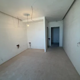 In Baku 178.0 m² apartment is for sale - Image 5