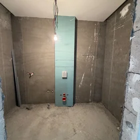 In Baku 178.0 m² apartment is for sale - Image 9