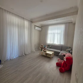 In Khirdalan 102.0 m² apartment is for sale - Image 9