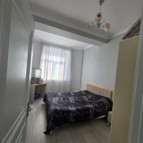 In Khirdalan 102.0 m² apartment is for sale - Image 10