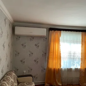 In Baku 70.0 m² apartment is for rent - Image 5