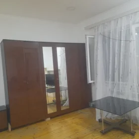In Baku 60.0 m² house with 2.0 rooms is for rent - Image 2