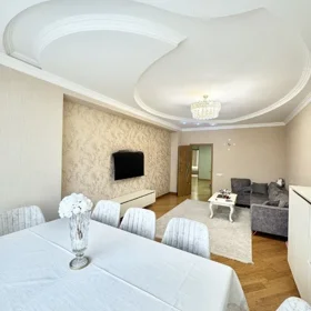 In Baku 95.0 m² apartment is for sale - Image 3