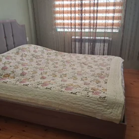 In Baku 70.0 m² apartment is for rent - Image 3
