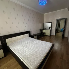 In Baku 80.0 m² apartment is for rent - Image 4
