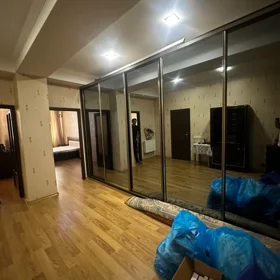 In Baku 80.0 m² apartment is for rent - Image 8