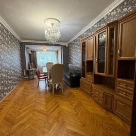 In Baku 80.0 m² apartment is for rent - Image 4