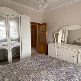 In Baku 61.0 m² apartment is for sale - Image 7