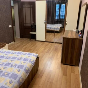In Baku 130.0 m² apartment is for rent - Image 4
