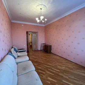 In Baku 80.0 m² apartment is for rent - Image 4