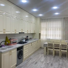 In Binəqədi rayonu 110.0 m² apartment is for rent - Image 8