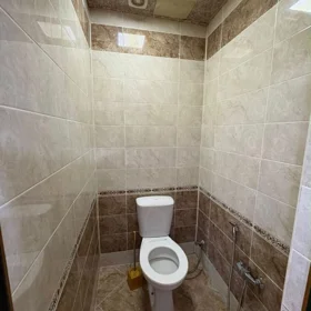 In Baku 85.0 m² apartment is for sale - Image 8