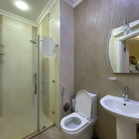 In Baku 145.0 m² apartment is for rent - Image 2
