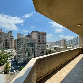 In Baku 145.0 m² apartment is for rent - Image 3