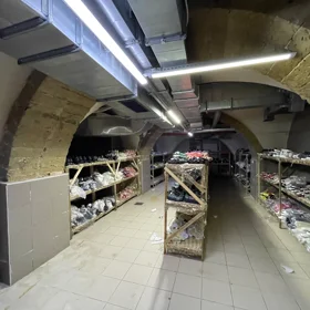 In Baku 600.0 m² commercial is for rent - Image 2