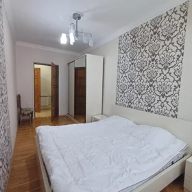 In Baku 65.0 m² apartment is for rent - Image 6