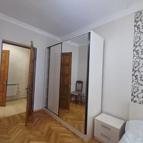 In Baku 65.0 m² apartment is for rent - Image 7