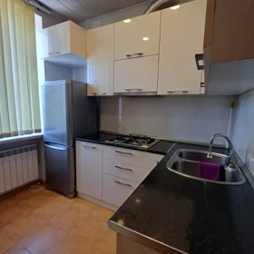 In Baku 65.0 m² apartment is for rent - Image 9