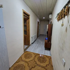 In Baku 70.0 m² house with 2.0 rooms is for rent - Image 4