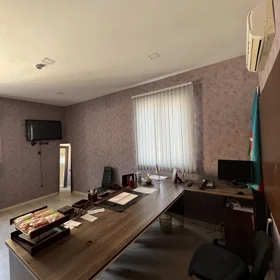 In Səbail rayonu 187.0 m² commercial is for sale - Image 2