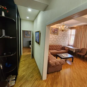 In Baku 65.0 m² apartment is for rent - Image 8