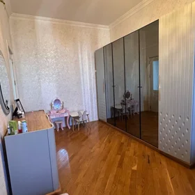 In Baku 118.0 m² apartment is for sale - Image 2