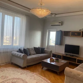 In Baku 118.0 m² apartment is for sale - Image 6