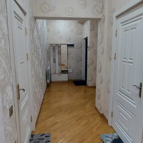 In Baku 120.0 m² apartment is for rent - Image 4