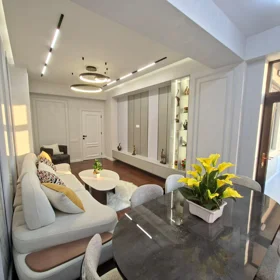 In Baku 102.0 m² apartment is for sale - Image 4