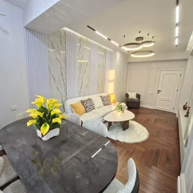 In Baku 102.0 m² apartment is for sale - Image 5