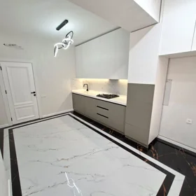 In Baku 102.0 m² apartment is for sale - Image 8