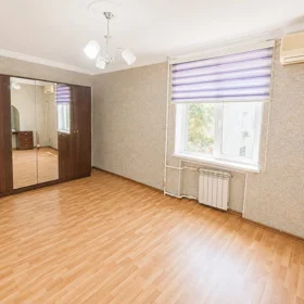 In Baku 50.0 m² apartment is for sale - Image 3