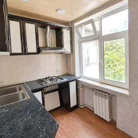 In Baku 50.0 m² apartment is for sale - Image 6