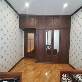 In Baku 240.0 m² apartment is for rent - Image 10