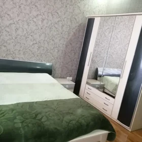 In Baku 125.0 m² apartment is for rent - Image 10